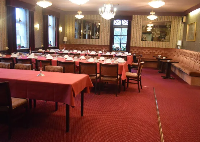 Naesbylund Отель Оденсе